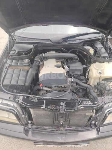 Mercedes C 180-11