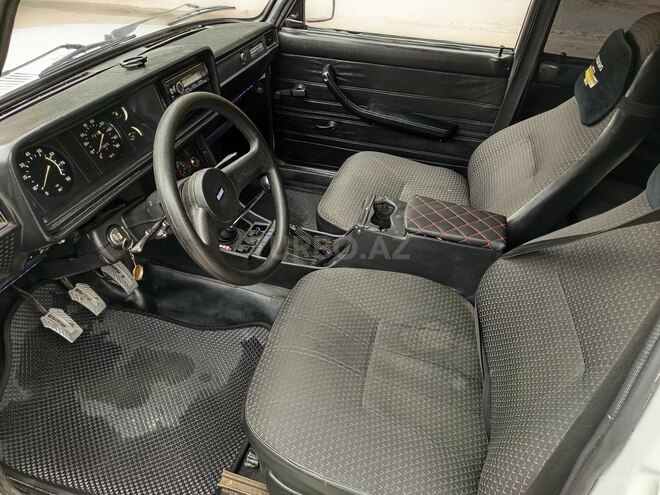 LADA (VAZ) 2107-2