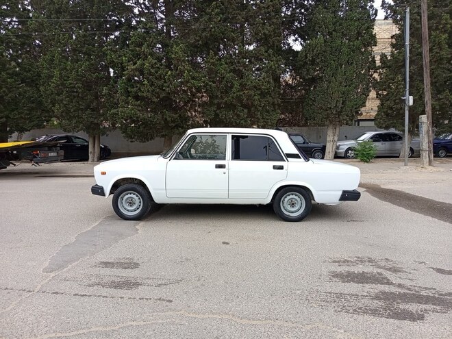 LADA (VAZ) 2107-6