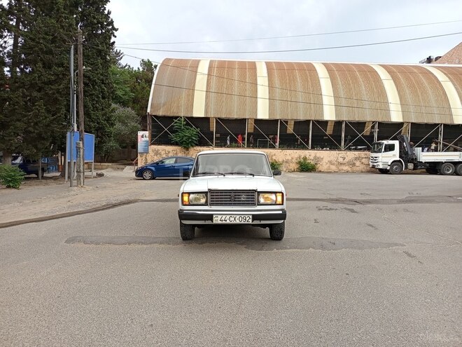 LADA (VAZ) 2107-18