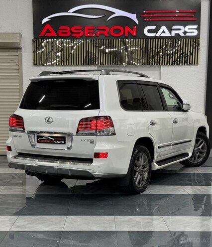 Lexus LX 570-13