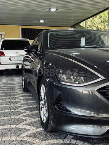 Hyundai Sonata-3
