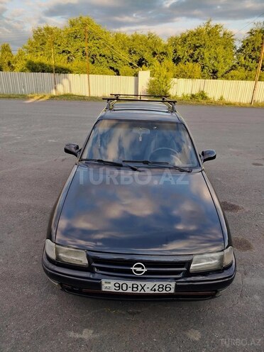 Opel Astra-3