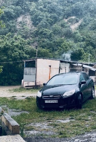 Ford Focus-7
