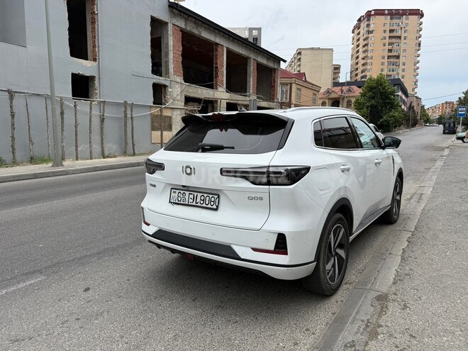 Changan Qiyuan Q05-3