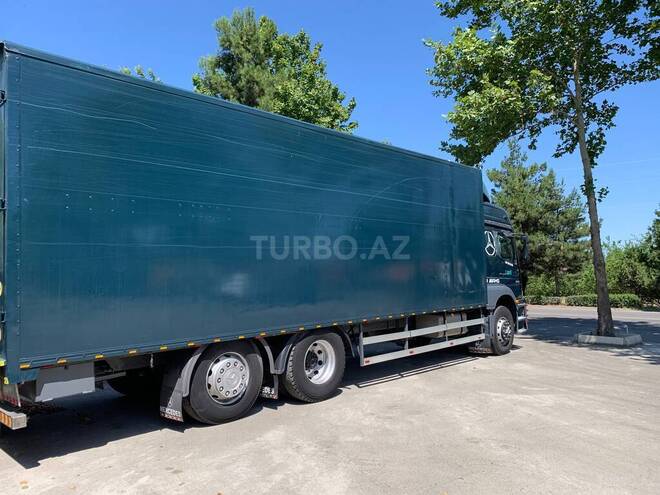 Mercedes Atego 1828-4