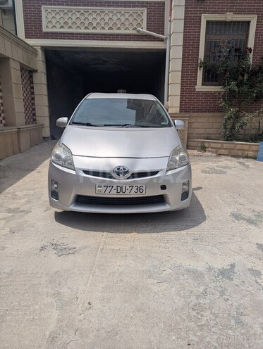 Toyota Prius-1