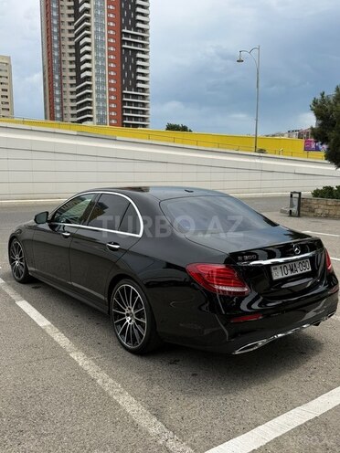 Mercedes E 300-4