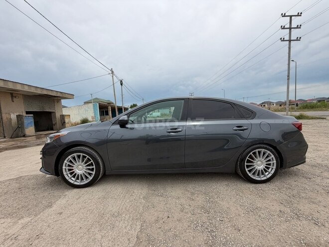 Kia Forte-10