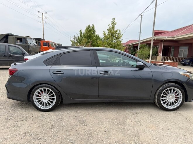 Kia Forte-11