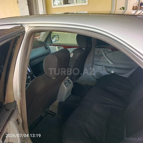 Mercedes E 220-4