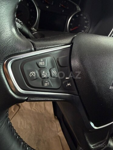 Chevrolet Equinox-10