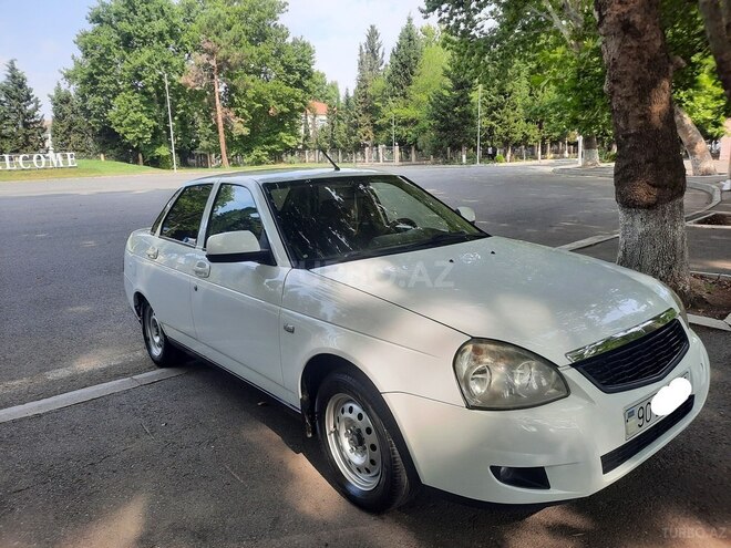 LADA (VAZ) Priora-2