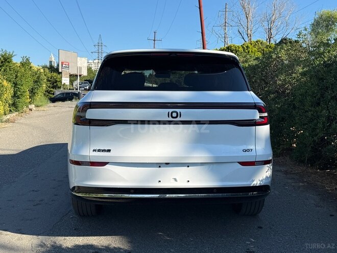 Changan Qiyuan Q07-4