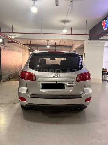 Hyundai Santa Fe-2
