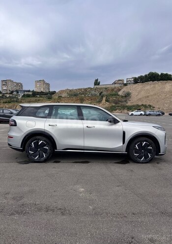 Changan Qiyuan Q07-2