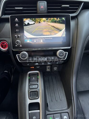Honda Insight-13