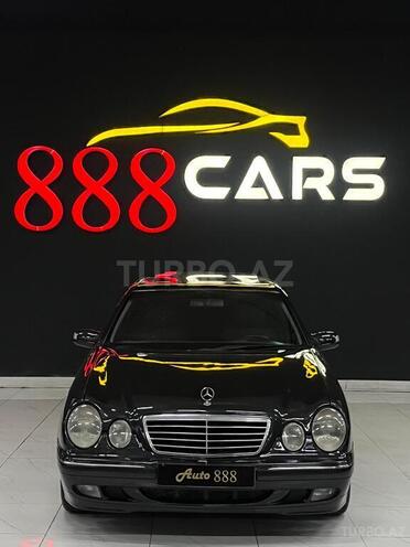 Mercedes E 270-2