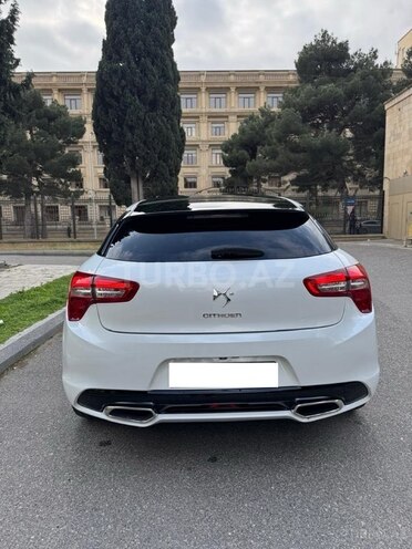 Citroen DS5-2
