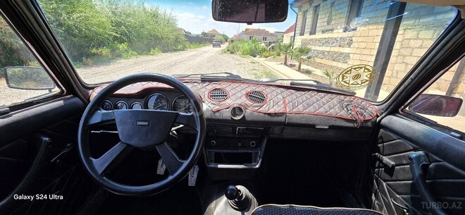 LADA (VAZ) 2106-3