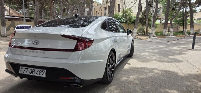 Hyundai Sonata-9