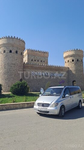 Mercedes Viano-6
