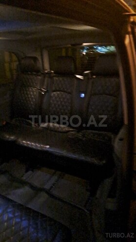 Mercedes Viano-8