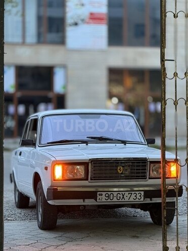 LADA (VAZ) 2107-10