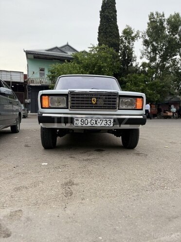 LADA (VAZ) 2107-1