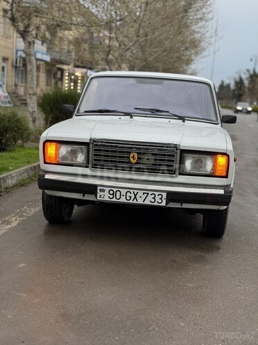 LADA (VAZ) 2107-15