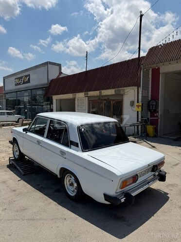 LADA (VAZ) 2106-4