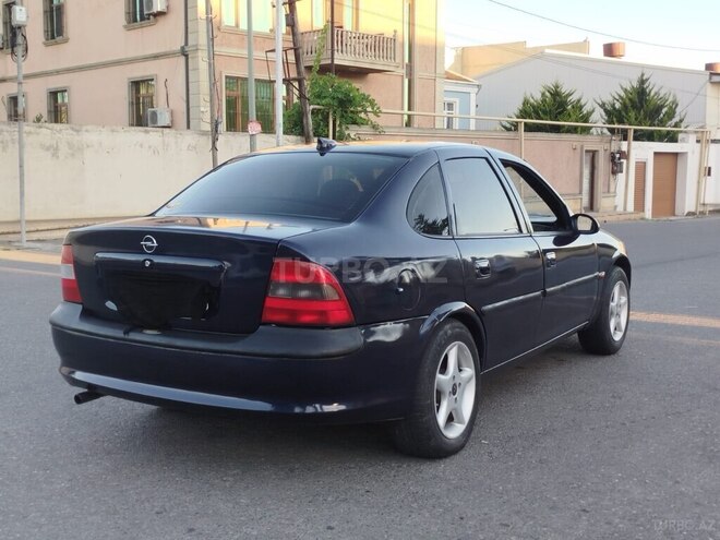 Opel Vectra-8