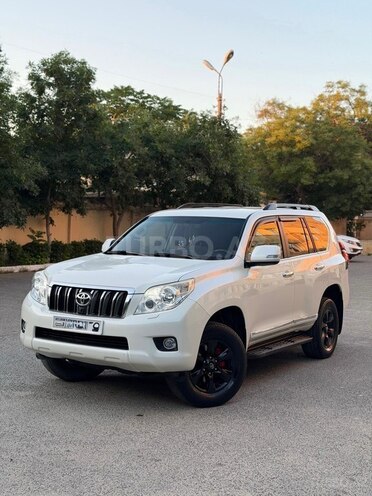 Toyota Land Cruiser Prado-3