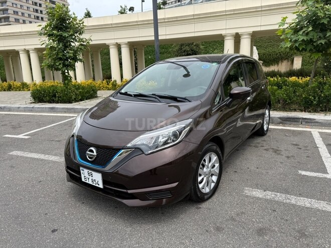 Nissan Note-3