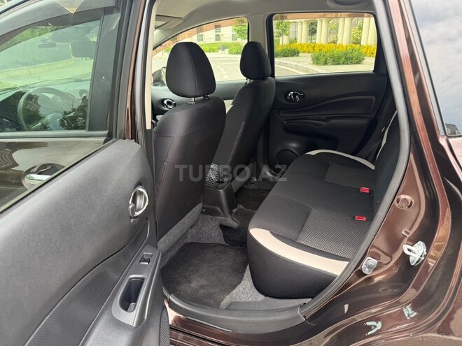 Nissan Note-6