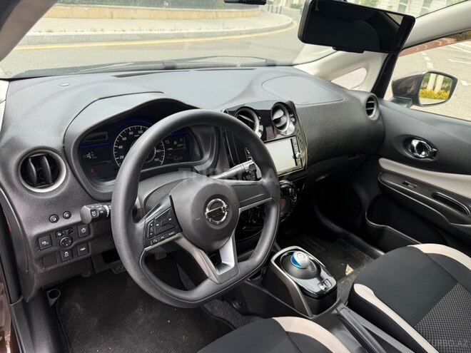 Nissan Note-15