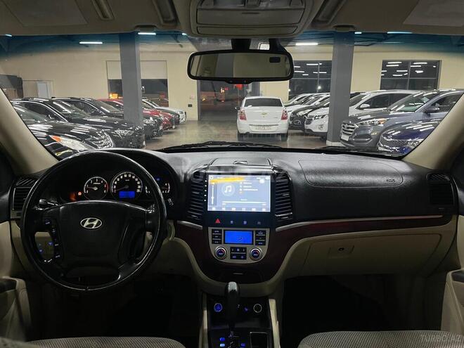 Hyundai Santa Fe-11