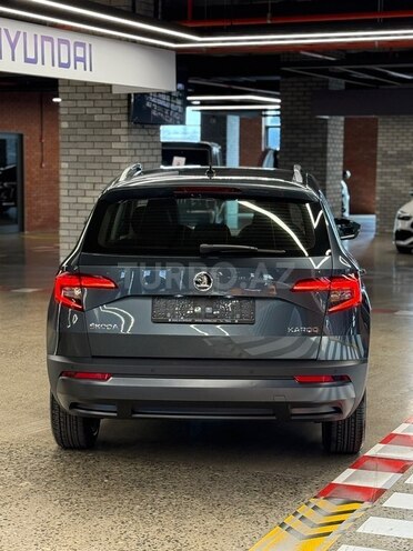 Skoda Karoq-5