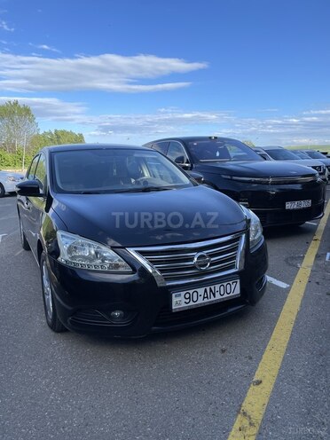 Nissan Sentra-1