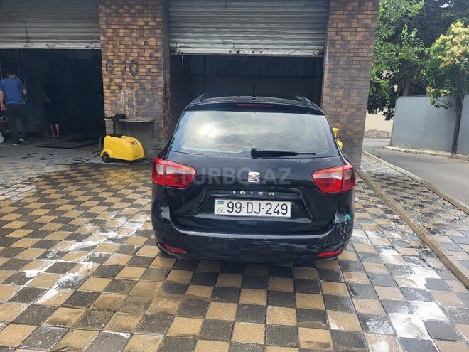 SEAT Ibiza-7