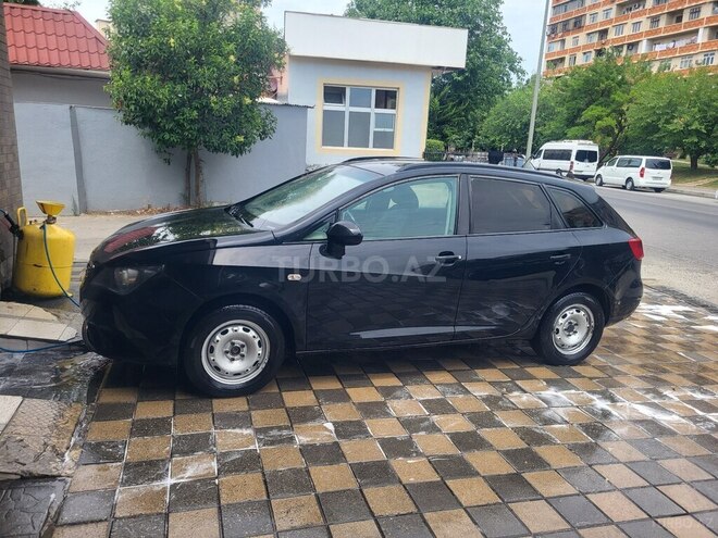 SEAT Ibiza-12