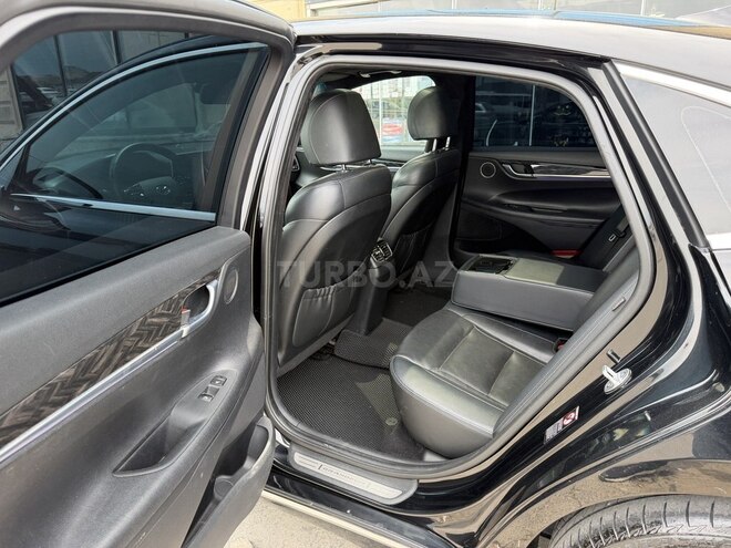 Hyundai Grandeur-6
