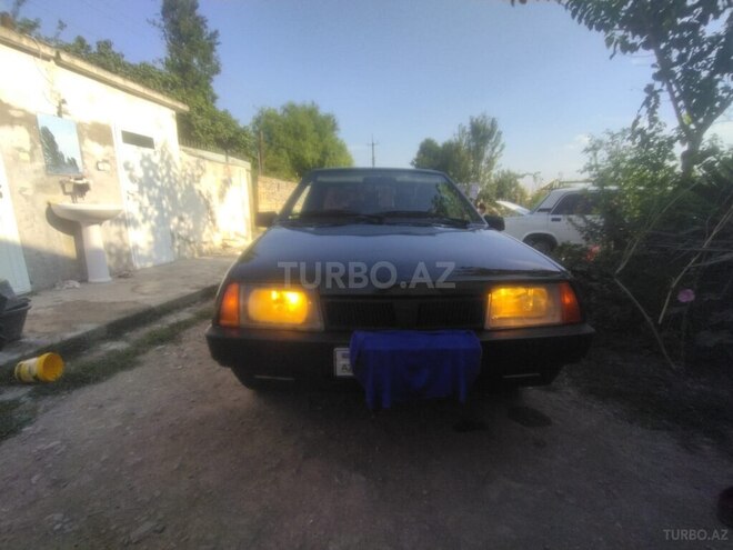 LADA (VAZ) 21099-1