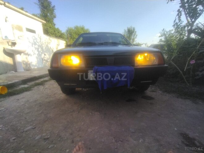 LADA (VAZ) 21099-2