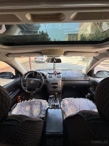 Ssang Yong Rexton-5