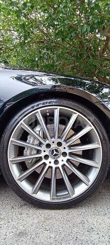 Mercedes E 300-7