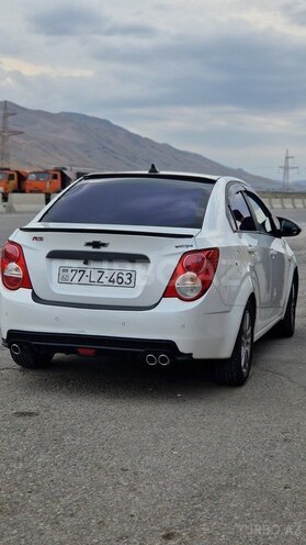 Chevrolet Aveo-4