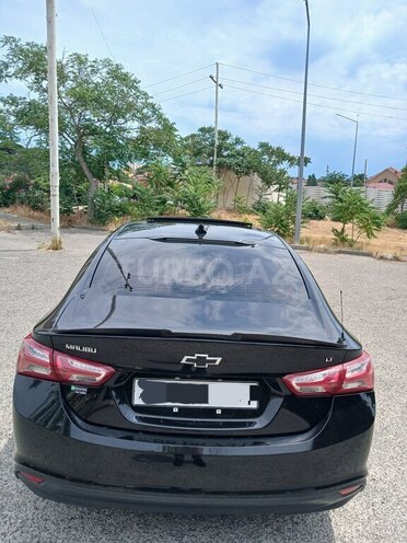 Chevrolet Malibu-5