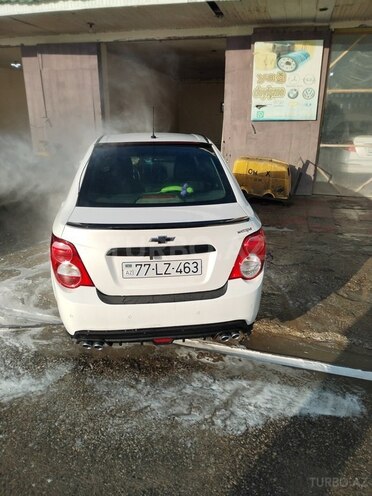 Chevrolet Aveo-2