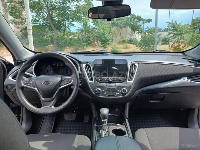Chevrolet Malibu-10